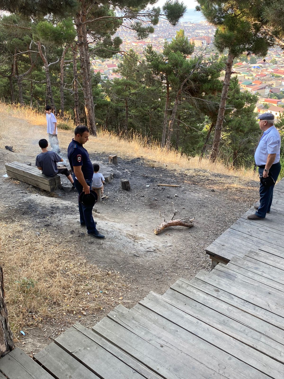 ПРОФИЛАКТИКА   ПОЖАРНОЙ   БЕЗОПАСНОСТИ   НА ТЕРРИТОРИИ ПРИРОДНОГО  ПАРКА  «СОСНОВЫЙ  БОР»